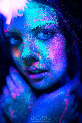 Mini UV GLOW Photoshoot